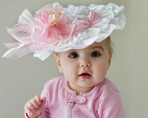 baby-in-a-bonnet